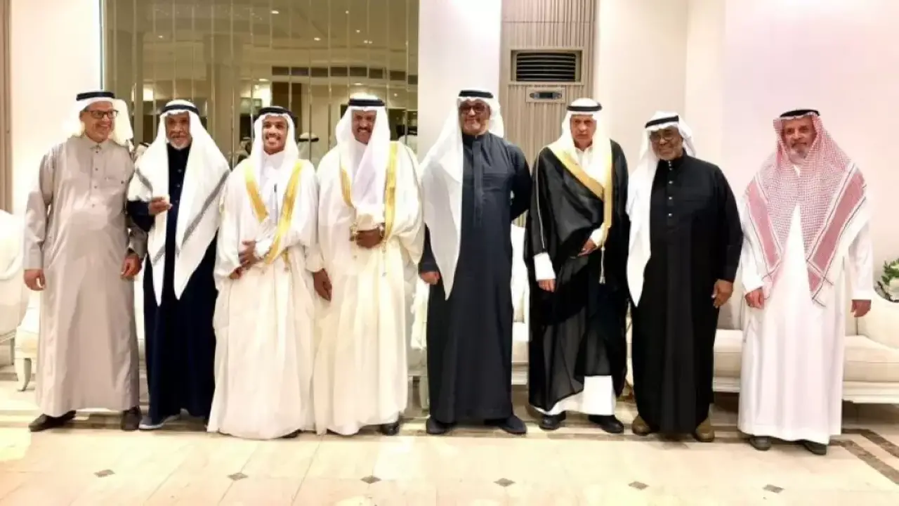 أفراح المدينة المنورة.. نائب شيخ طائفة السماكين يحتفل بزفاف نجله وسط حضور لافت